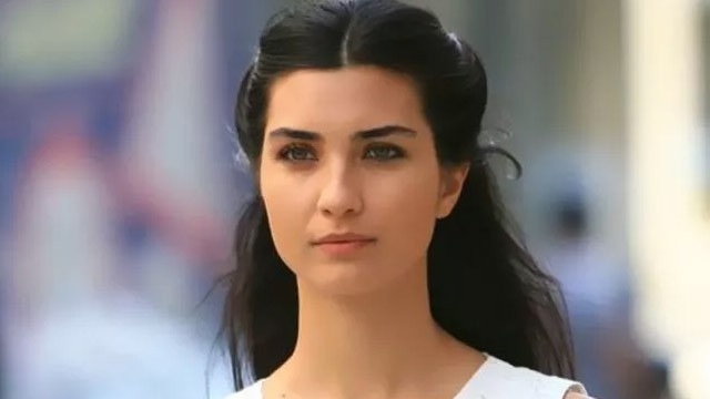 Tuba Büyüküstün eski futbolcu Ali Güneş'le takipleşmeye başladı