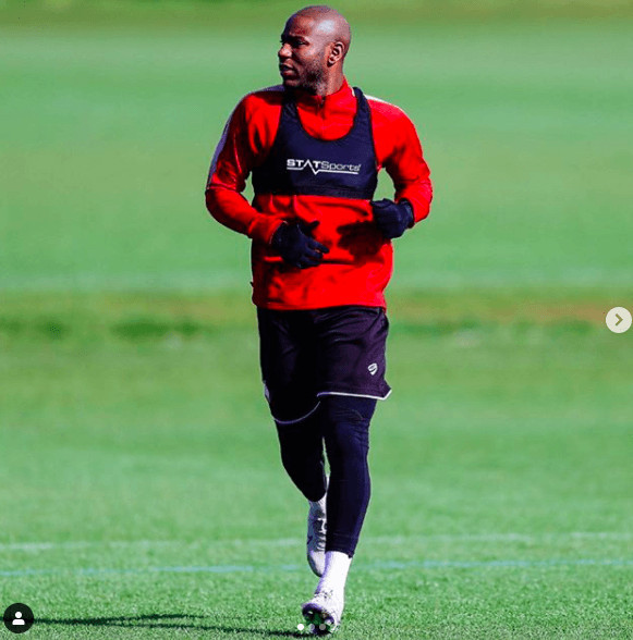 Trabzonspor'a yeni forvet: Bennick Afobe !