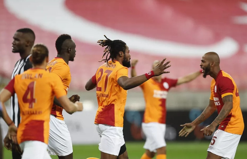 Galatasaray Bakü'de turu kaptı!