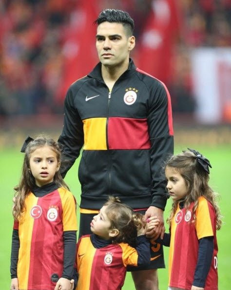Falcao milyonlarca euroyu gözden çıkardı