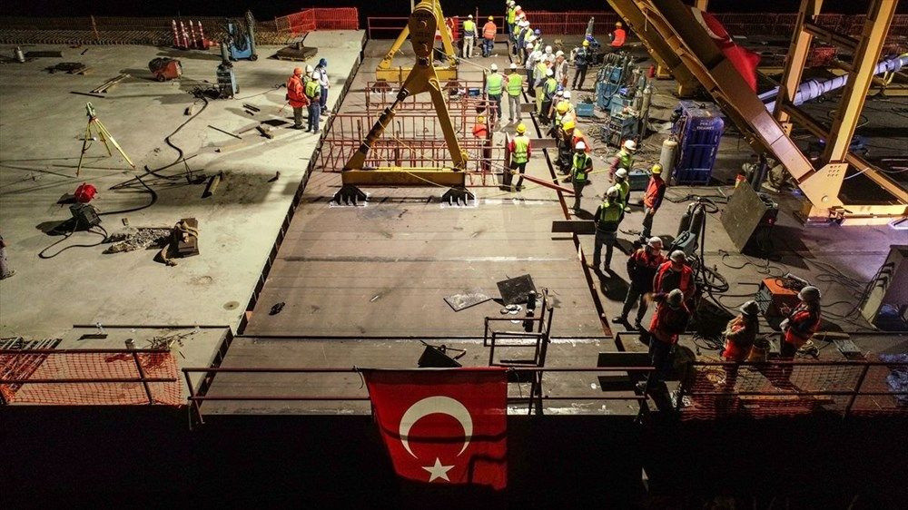 Yeni Kömürhan Köprüsü'nün iki yakası birleşti