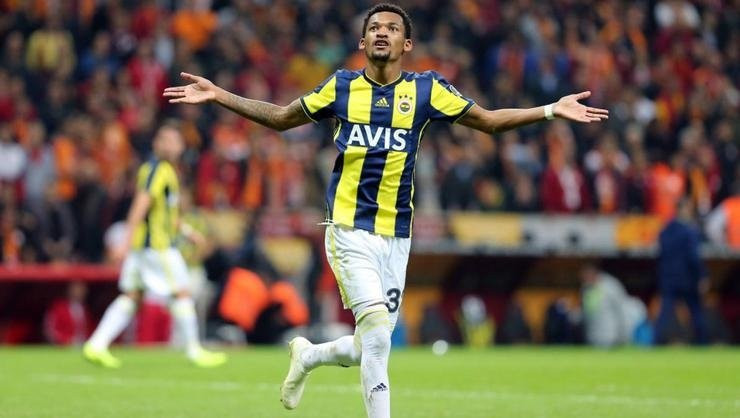 Dünya yıldızı Fenerbahçe'ye geliyor