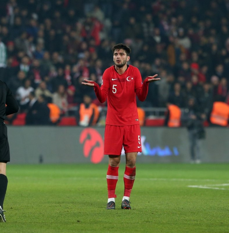Galatasaray'a Okay Yokuşlu'dan kötü haber