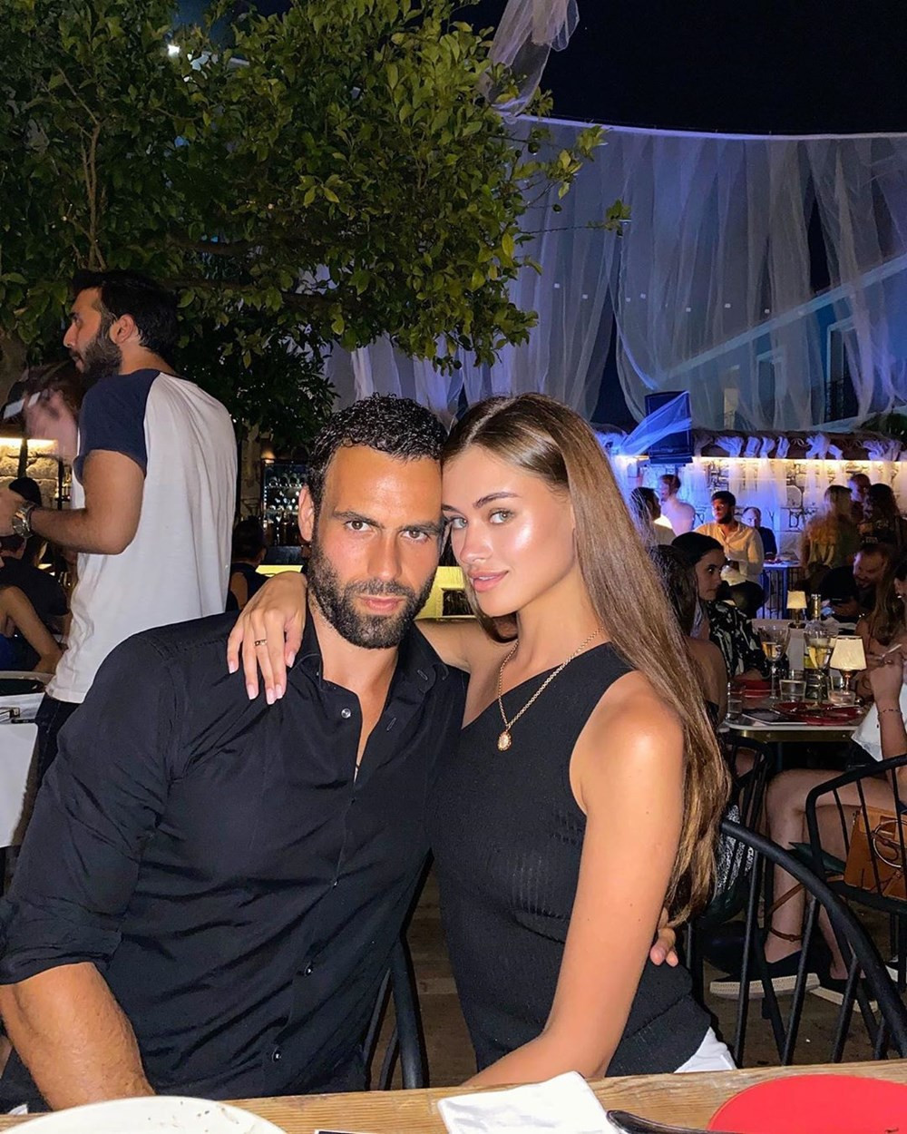 Çeşme'deki darp olayıyla gündem olan model koronavirüse yakalandı