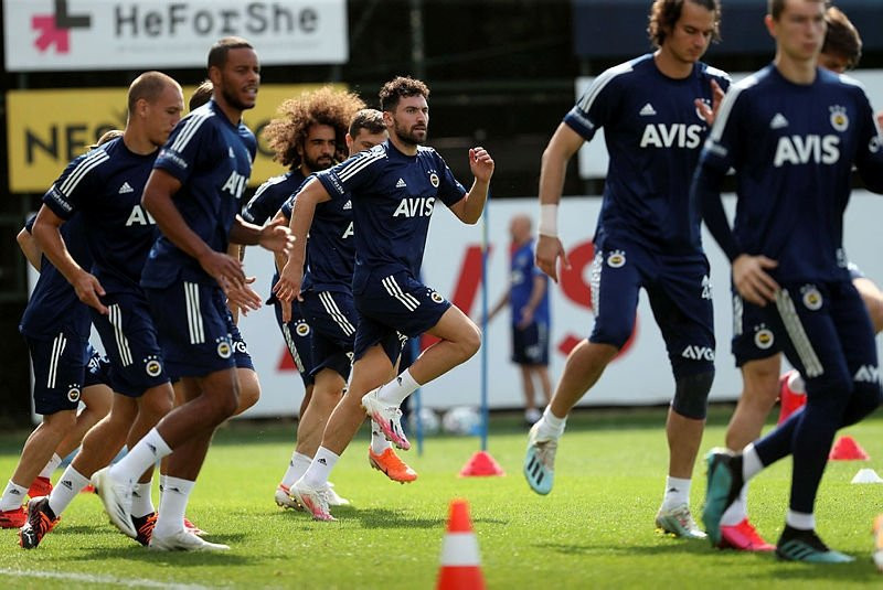 Fenerbahçe golcü transferini bitirdi