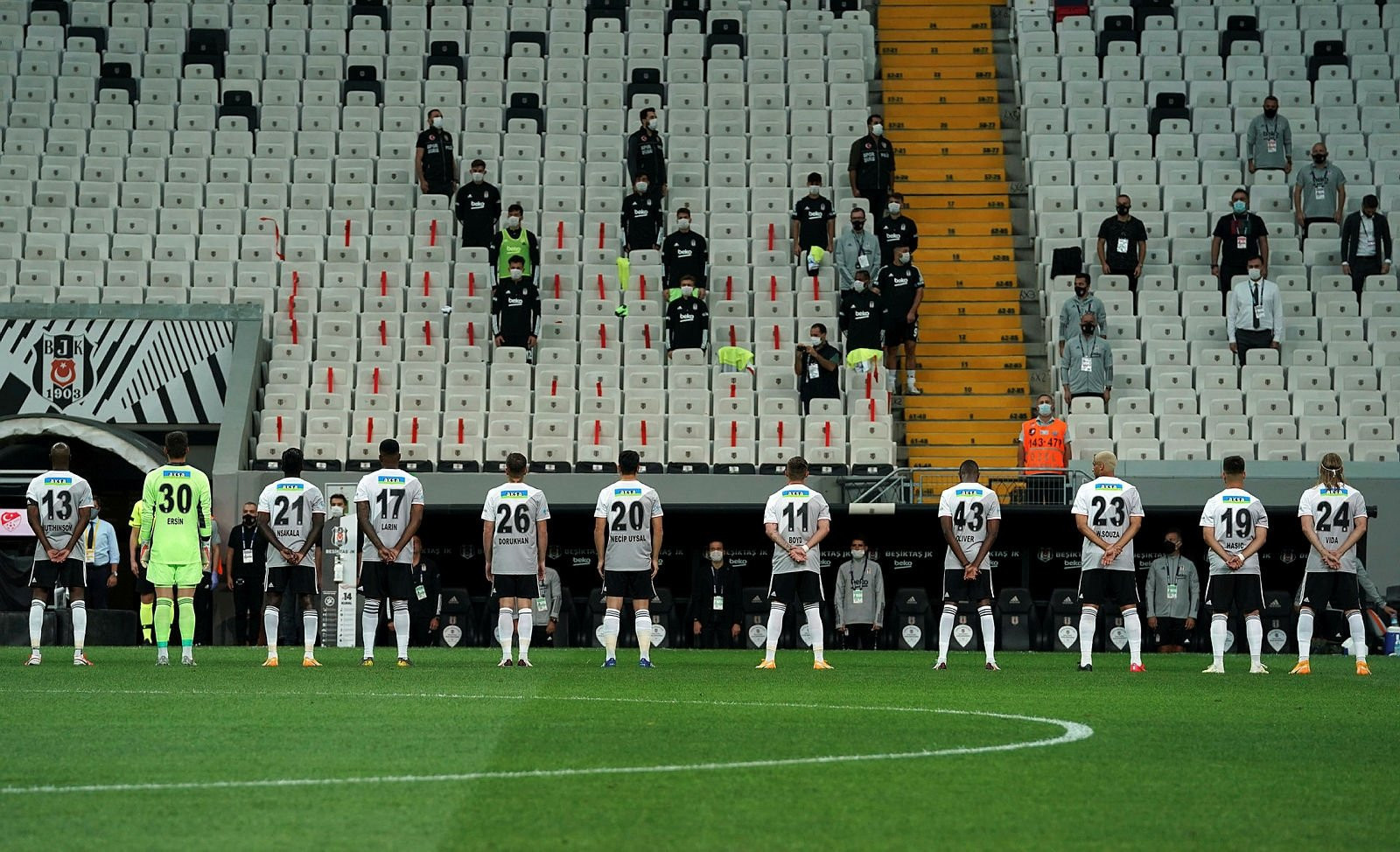 Yıldız isim haber gönderdi