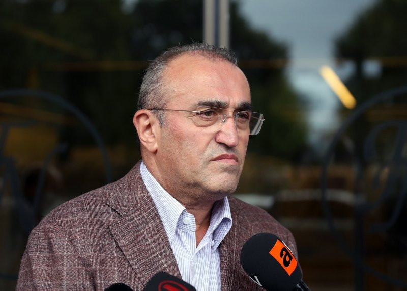 Galatasaray orta sahasına tanıdık isim!