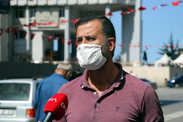 Maskeler yine çene altına indi