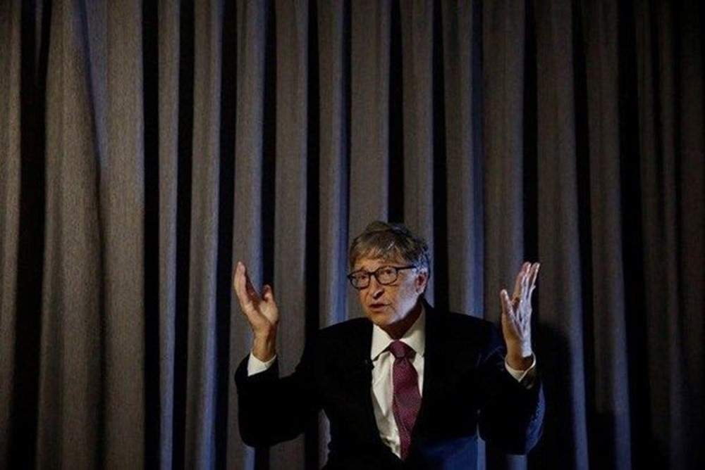 Bill Gates'e göre koronavirüs salgını ne zaman bitecek?