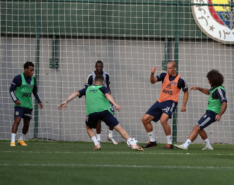 Fenerbahçe'ye süper kanat
