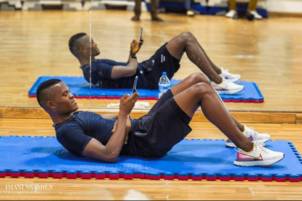 Fenerbahçe, Samatta'yı borsaya bildirdi