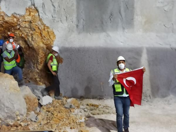 Kırkdilim Geçidi Tüneli'nde ışık göründü