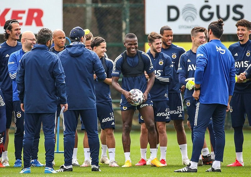 İngiliz basınından Fenerbahçe için flaş iddia!