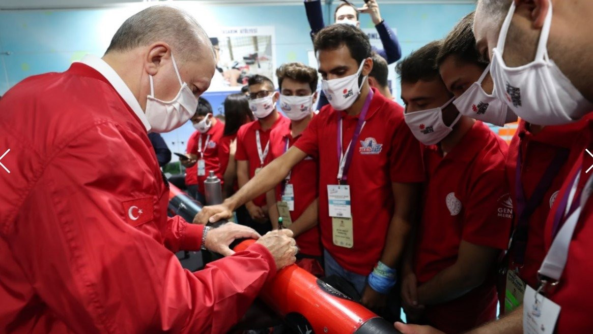 Geleceğin savunma teknolojilerine Erdoğan imzası!