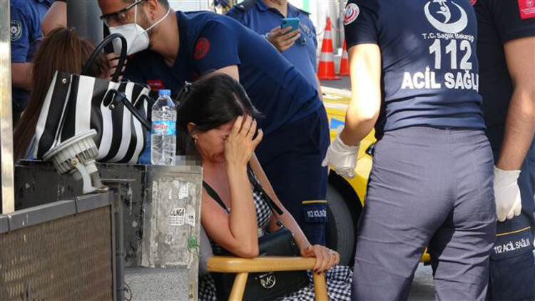 Şişli'de kaza yapan kadın sürücü şoka girdi