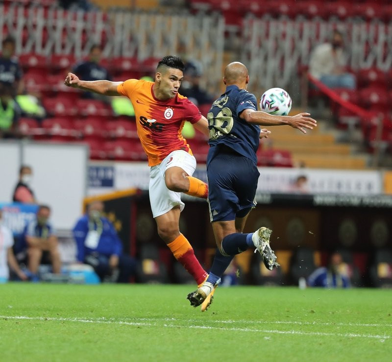 Bulgar kanat Galatasaray'a geliyor