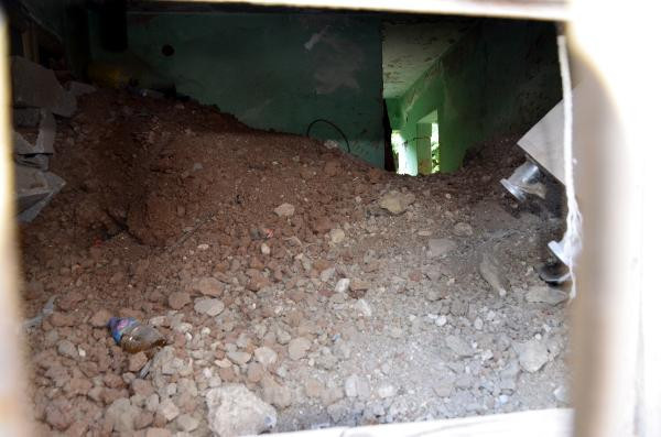 Gizemli kazının yapıldığı sokakta oturanlar yardım istedi