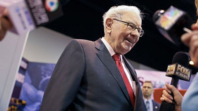 Ünlü yatırımcı Warren Buffett, Apple hisselerinden 100 milyar dolar kazandı
