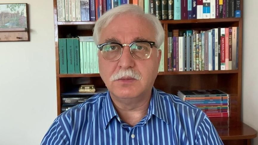Prof. Özlü'den korkutan uyarı: ''Aynı masada yemek yemeyin!''