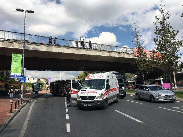 İstanbul'da trafiği kilitleyen intihar girişimi