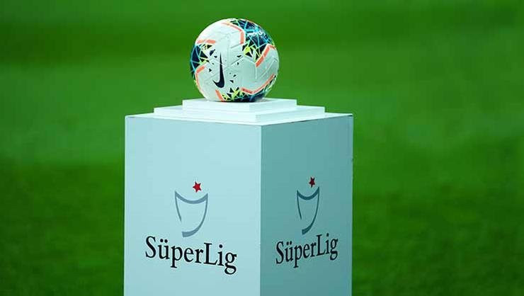 İşte Süper Lig'de resmen açıklanan transferler!