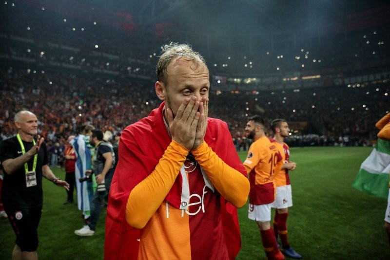 Arda Turan'ın ardından boş mukaveleye bir imza daha!