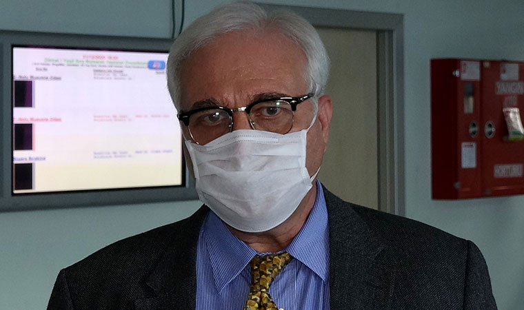 Bilim Kurulu üyesi Prof. Dr. Özlü: ''Başka bir silah yok''