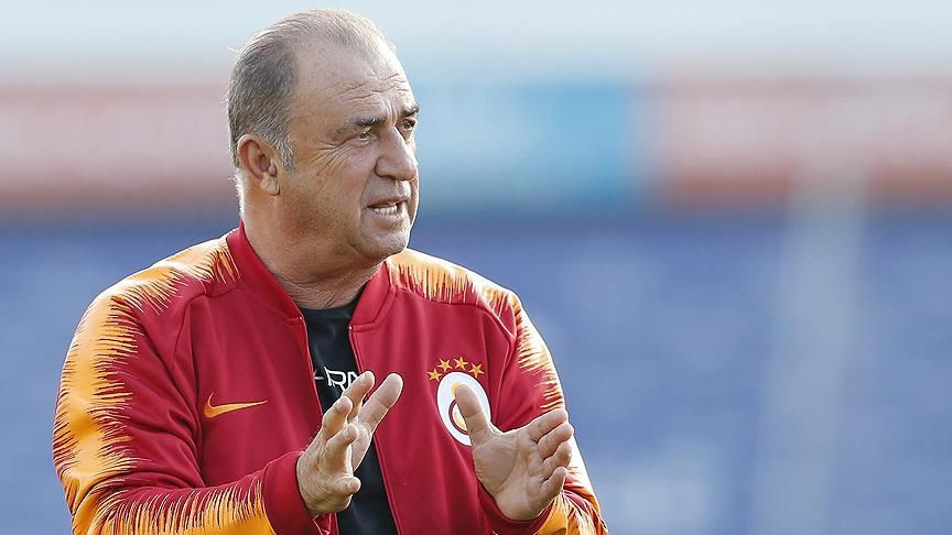 İrfan Can Kahveci'den canlı yayında Galatasaray yanıtı