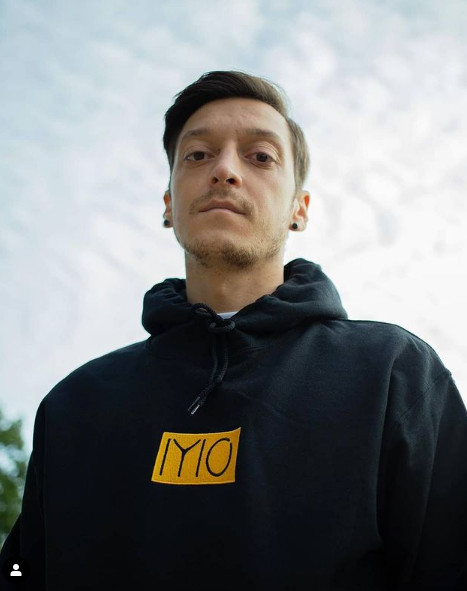 Mesut Özil'den olay Galatasaray paylaşımı!
