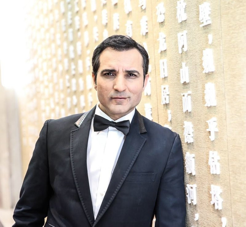Rafet El Roman’a hayranından tehdit