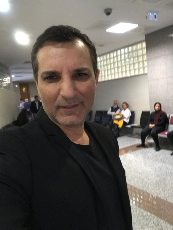 Rafet El Roman’a hayranından tehdit