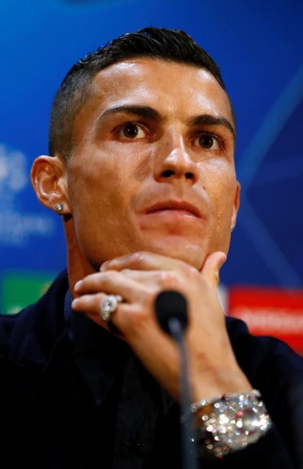 Cristiano Ronaldo ve Georgina Rodriguez yine dikkat çekti
