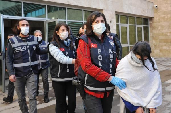 Altın Kızlar'dan 1 milyonluk vurgun! Semte göre kılıktan kılığa girmişler - Resim: 2