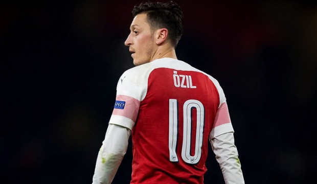 Mesut Özil'in geliş saati belli oldu