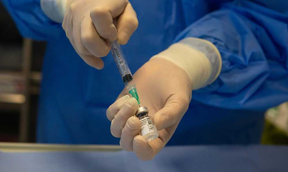 Covid-19 aşısı olan 33 kişinin ölümüyle ilgili açıklama