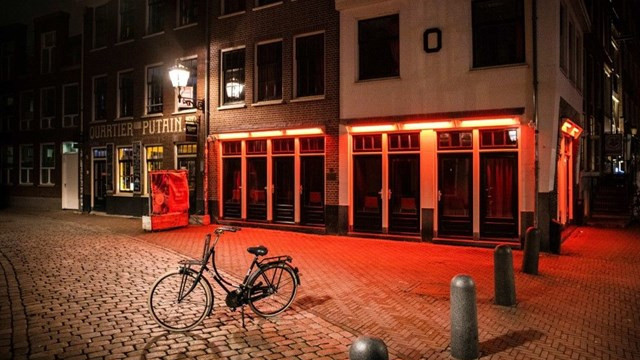 Hollanda'da yeni kapanma kararı gelebilir