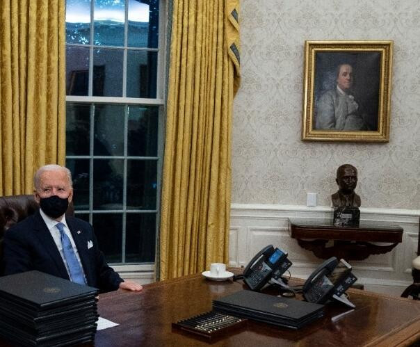 Biden'ın göreve gelmesi sonrası Oval Ofis'te dikkat çeken değişiklik - Resim: 3