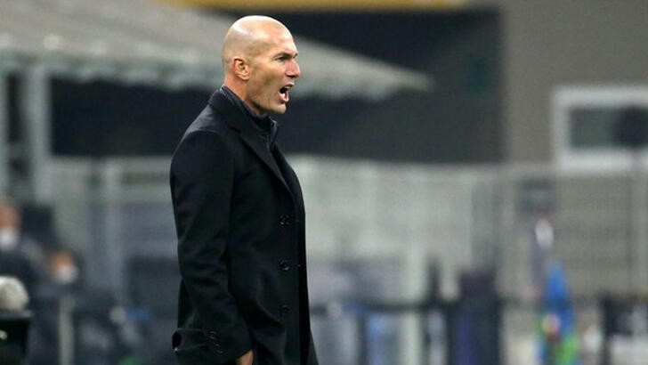 Real Madrid'de Zinedine Zidane şoku!