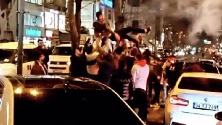 İstanbul'da yasağa rağmen pes dedirten görüntüler