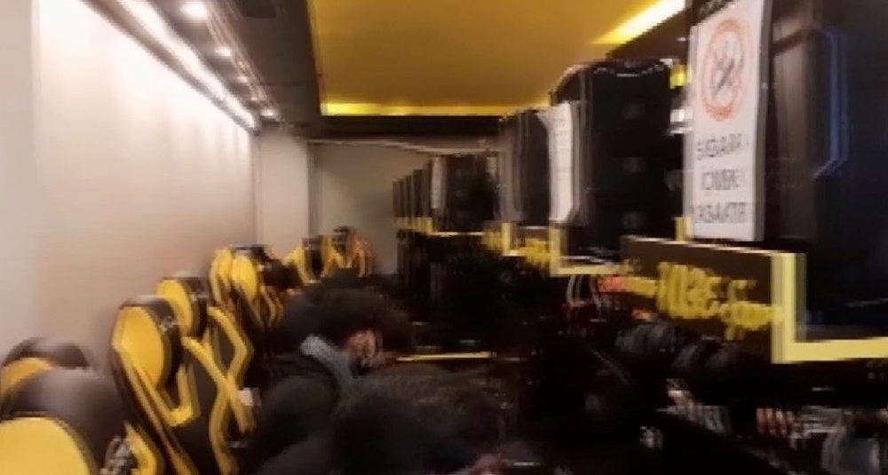 İstanbul'da koronavirüs baskını! İçeriden 50 kişi çıktı - Resim: 1