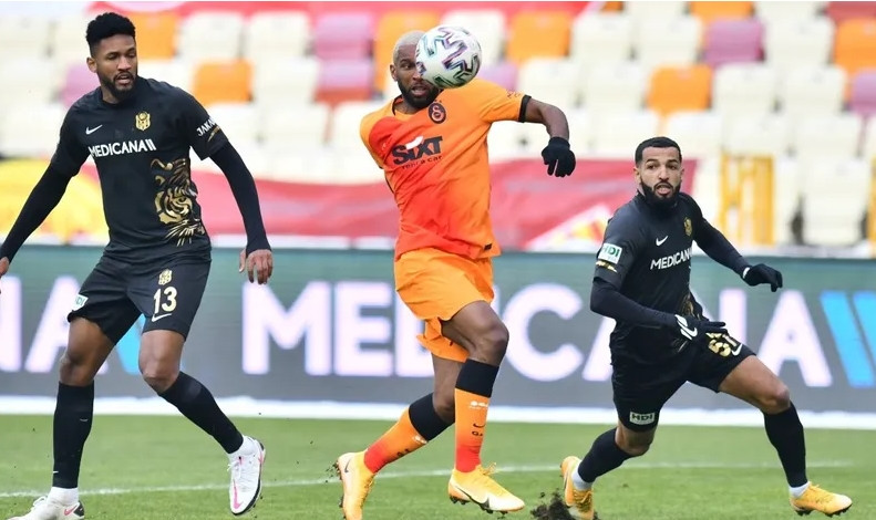 Galatasaray 3 puanı son anda aldı