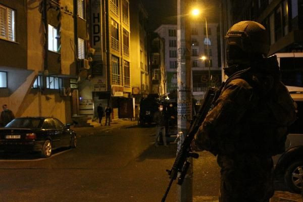 HDP'nin İstanbul'daki binasından neler çıktı neler - Resim: 4