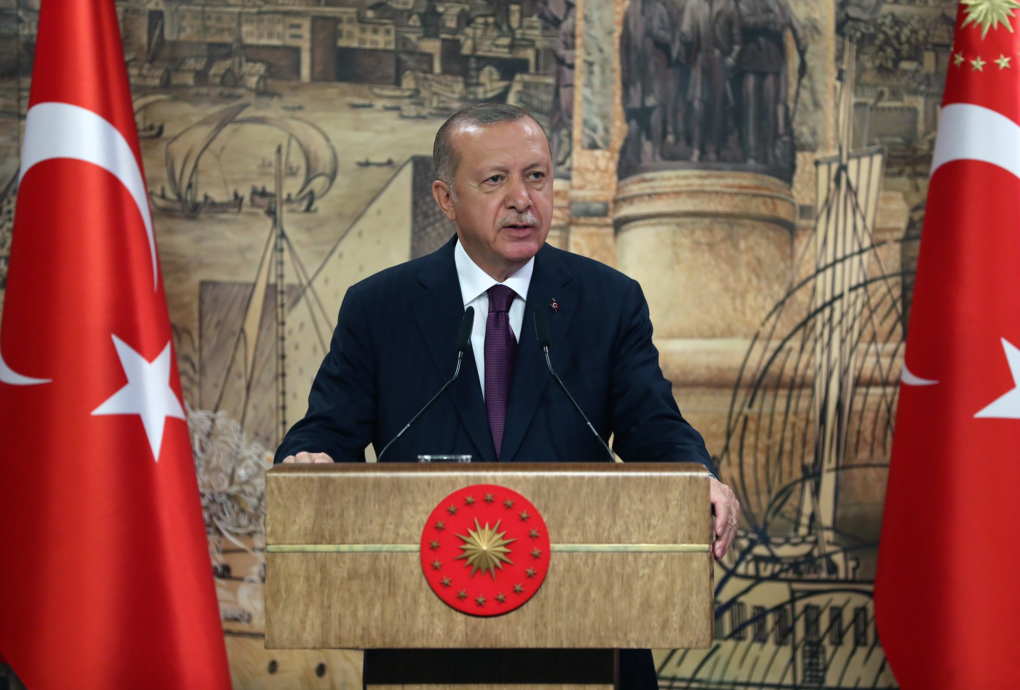 Erdoğan: ''AK Parti Türkiye'nin geleceğinin de partisi''