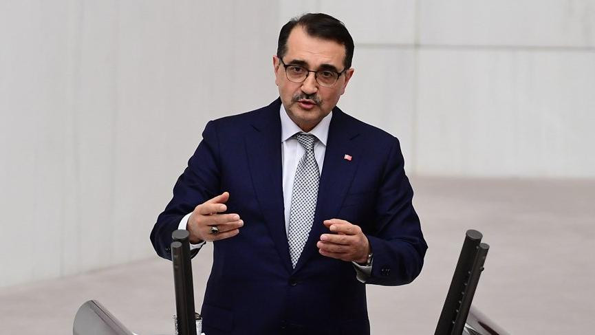 Bakan Dönmez: Rüzgardan elektrik üretiminde rekor kırıldı