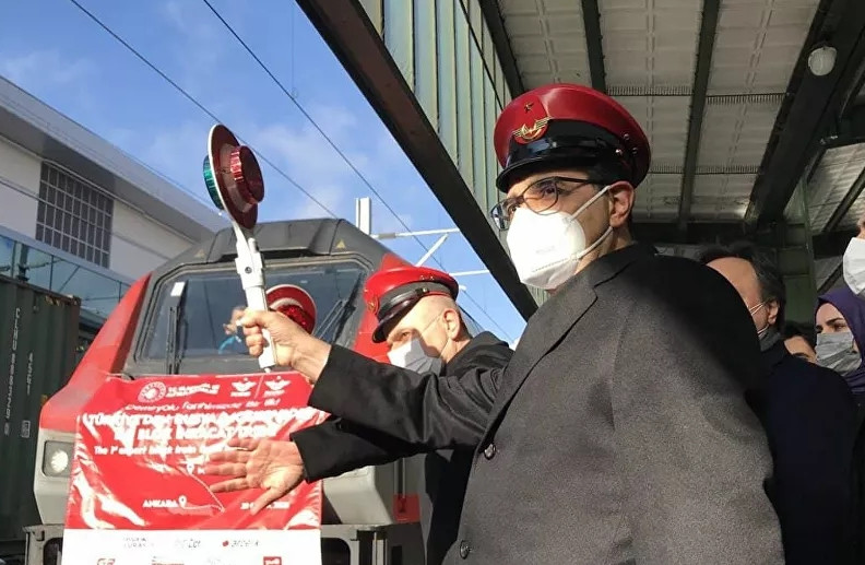İhracat treni Gürcistan’a uğurlandı