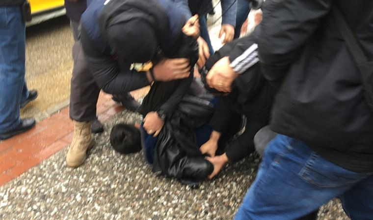 Boğaziçi'ne destek açıklamasına polis müdahalesi: 8 gözaltı