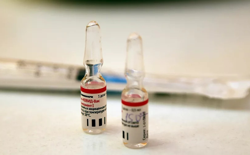 Rus Sputnik V aşısı için iki ülkede daha kullanım izni