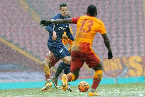 Galatasaray'ın penaltı pozisyonu sosyal medyayı salladı