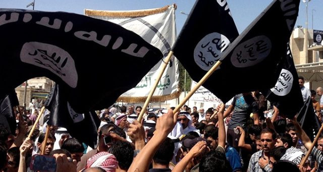 Rusya'dan Suriye'de DEAŞ'ın inine operasyon