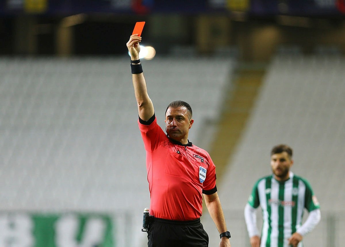 Emre Belözoğlu: ''Kasıtlı yapılanları görüyoruz!'' - Resim: 3